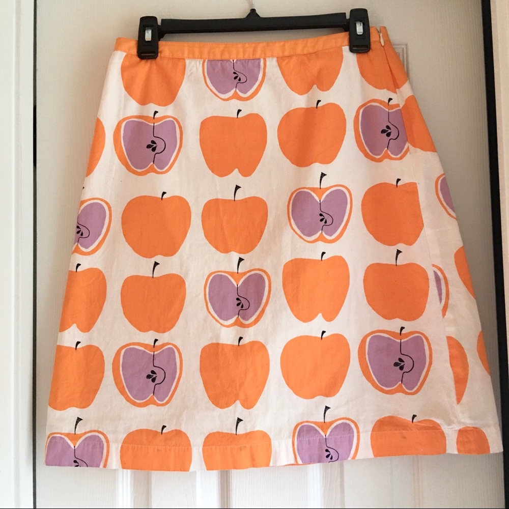 Fun & Fruity Boden apple skirt!! 🍏 - Picture 8 of 8